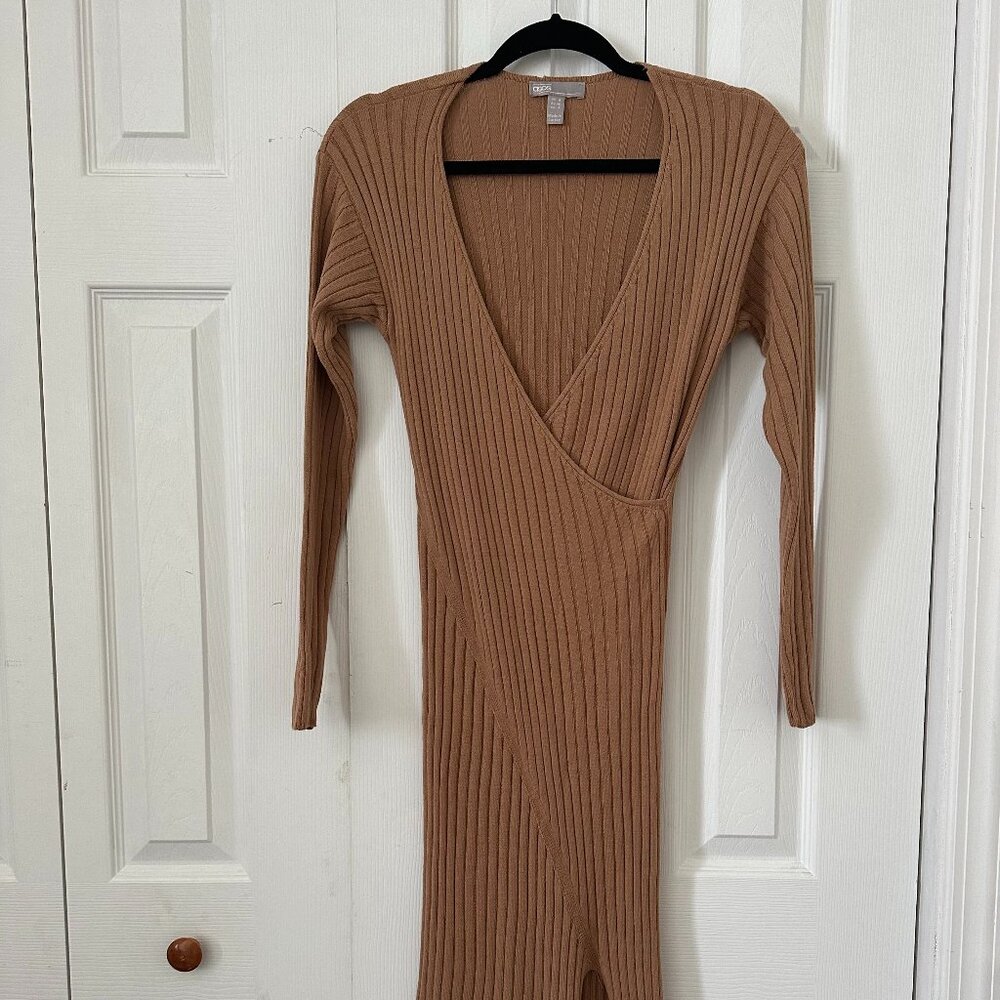 ✨ASOS✨ KNIT RIBBED LONG SLEEVE MIDI DRESS SIZE 4